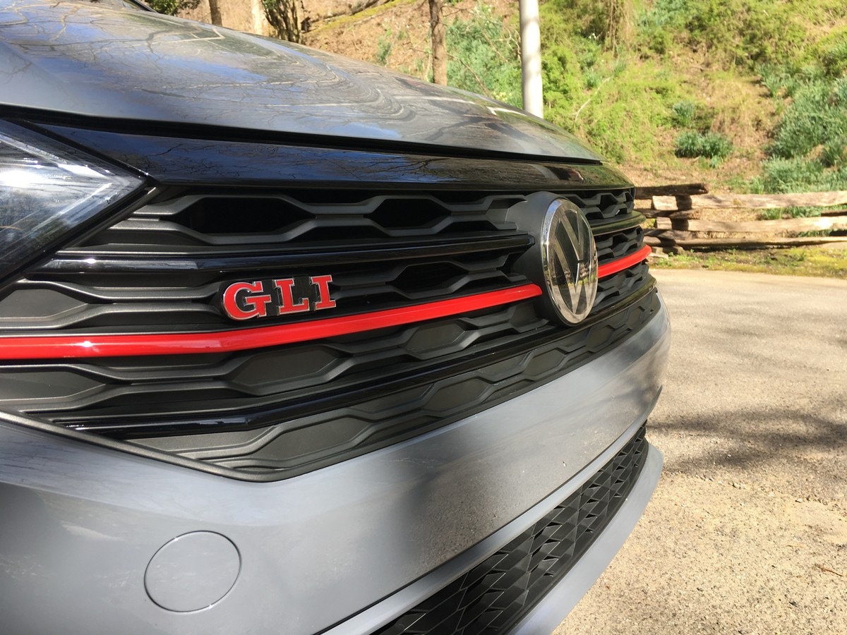 3a 2019 VW Jetta GLI First Drive