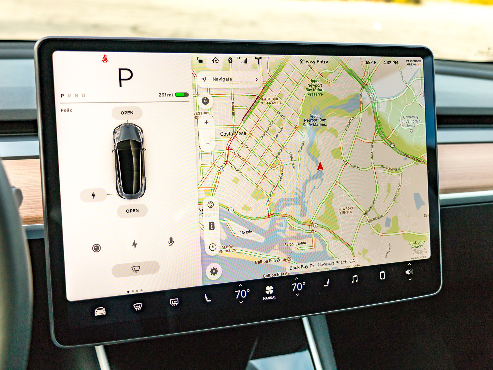 40 2018 Tesla Model 3 Interior KBB