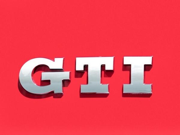 44 2018 Volkswagen Golf Gti