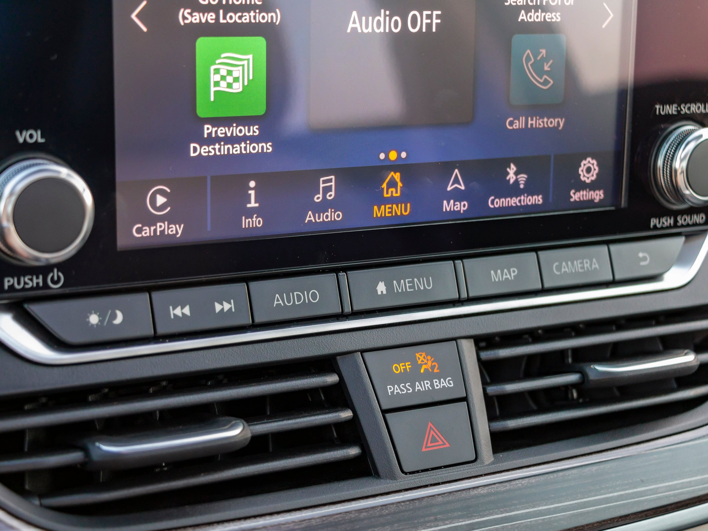 44 2019 Nissan Altima Interior KBB