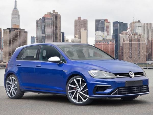 50 2018 Volkswagen Golf R