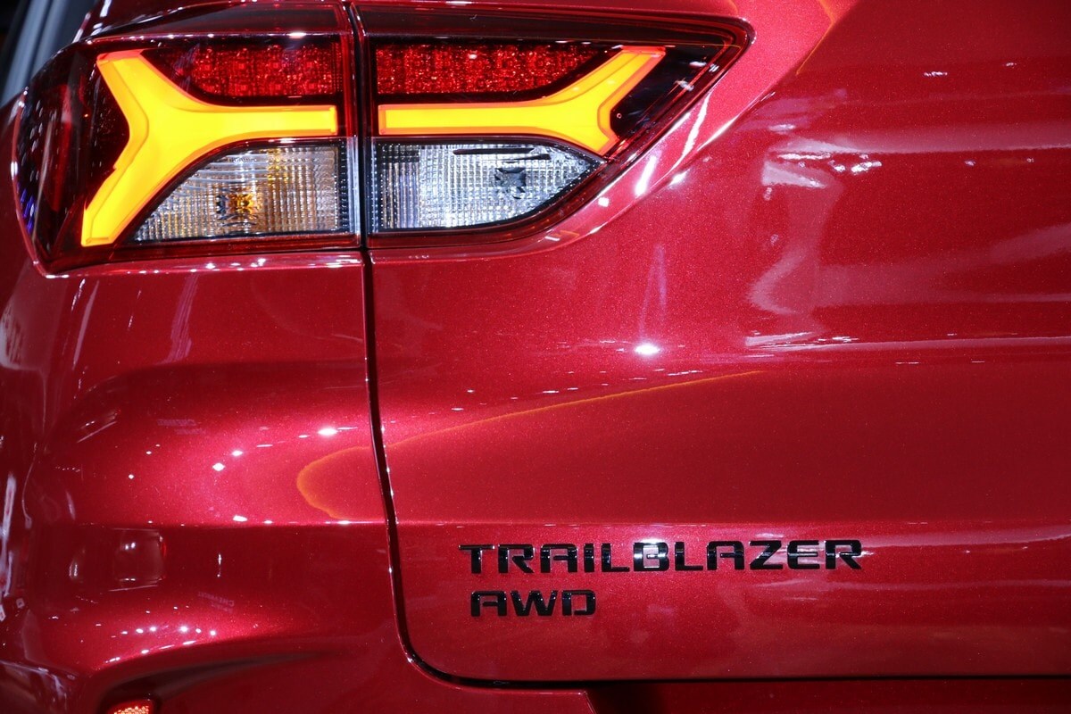 7-2021-Chevrolet-Trailblazer-live-1