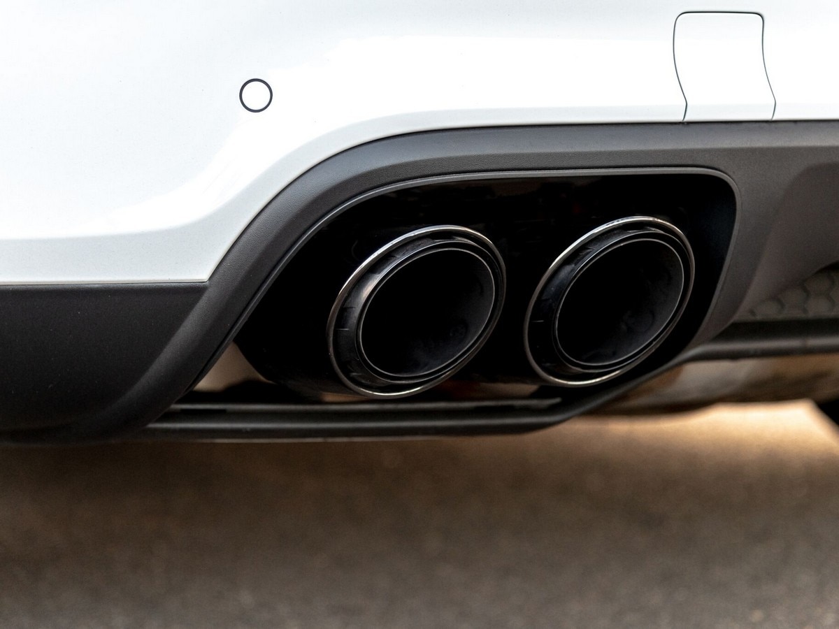 9a 2020 Porsche Cayenne Turbo S Ehybrid