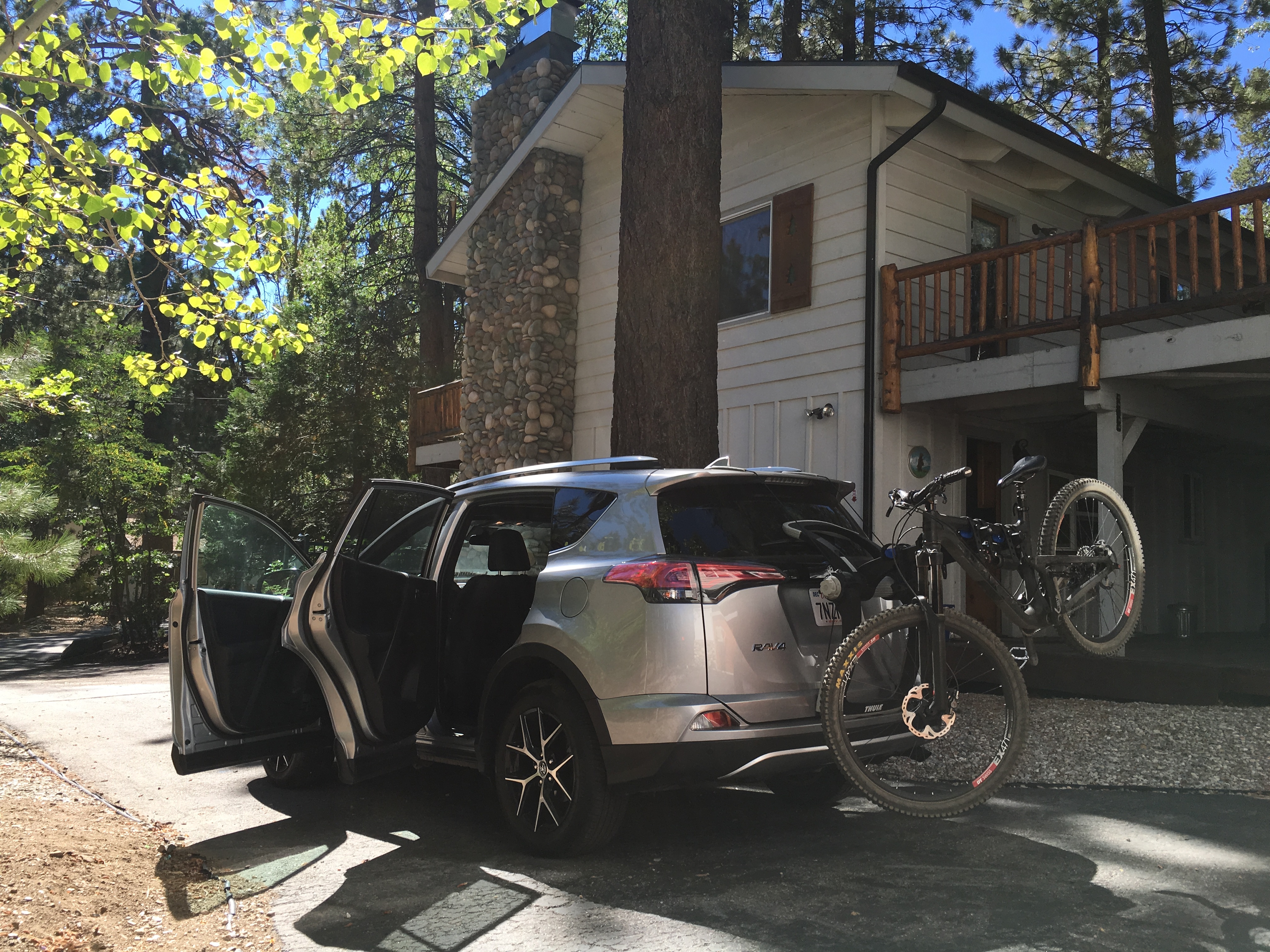 Toyota Rav4 Mountain Biking (19)