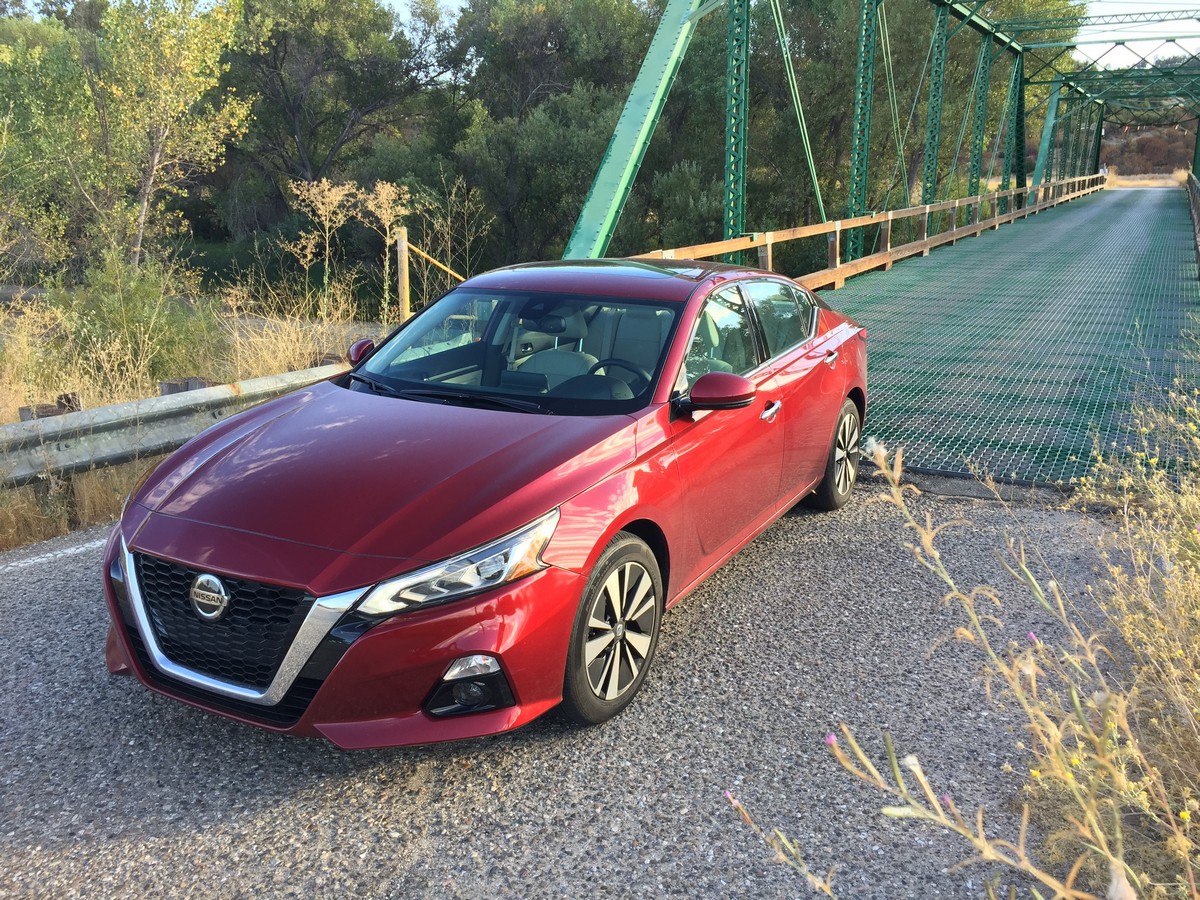 02 2019 Nissan Altima LT Update 8