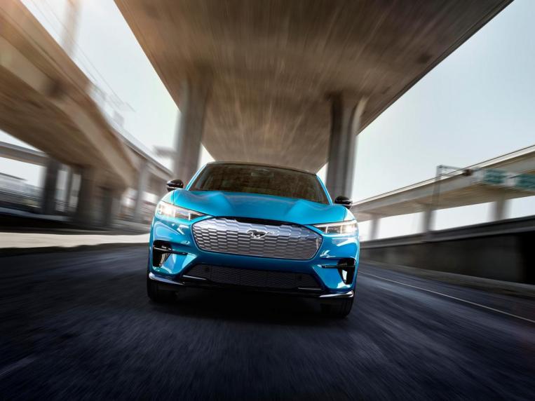 Electric Ford Mustang Mach E Gt Performance Edition Nearly Outperforms Fastest Gas Powered Mustang Kelley Blue Book