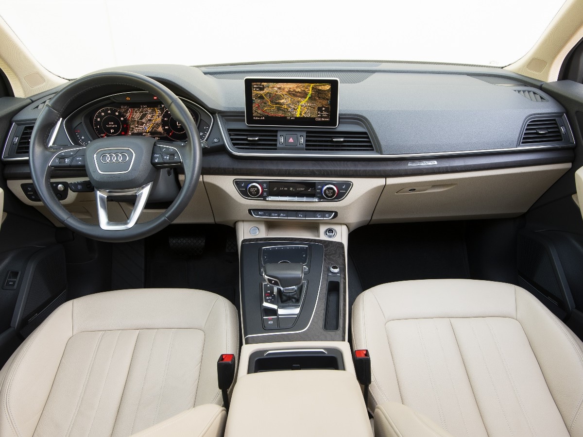 07 2018 Audi Q5 Bb