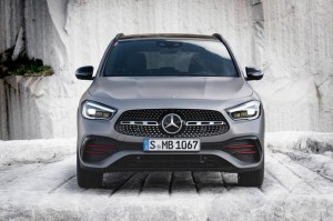 21 Mercedes Benz Gla And Amg Gla 35 First Look Kelley Blue Book
