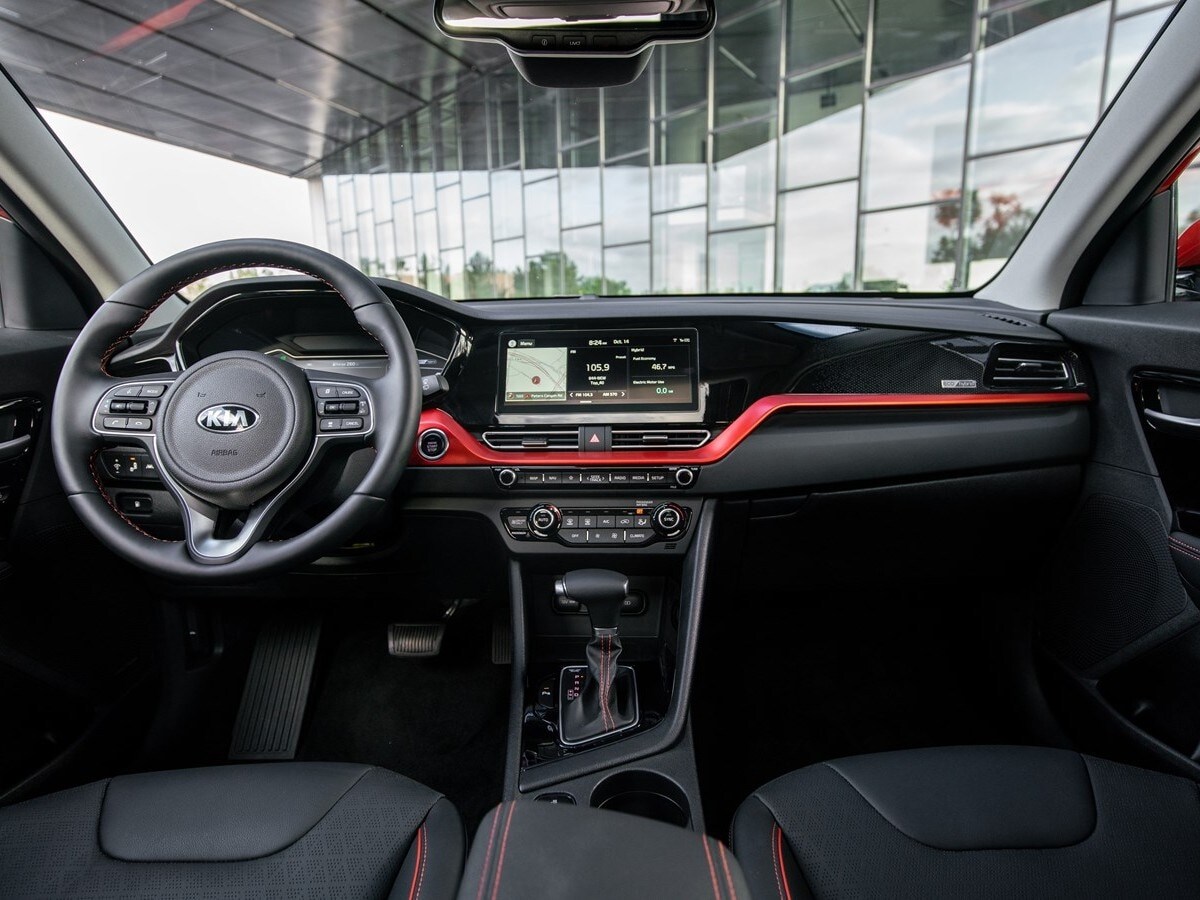 11-2020-kia-niro-oem-1