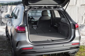 21 Mercedes Benz Gla And Amg Gla 35 First Look Kelley Blue Book