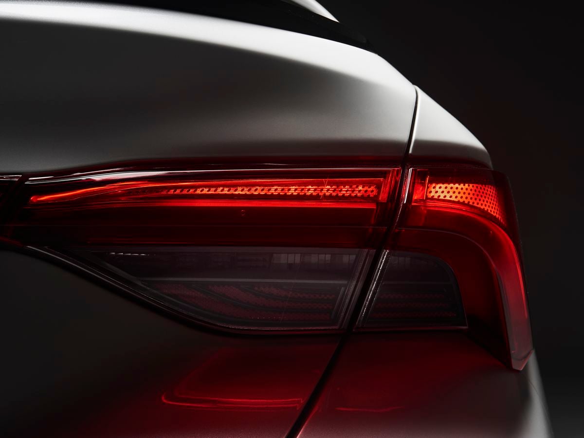 13 2019 Toyota Avalon