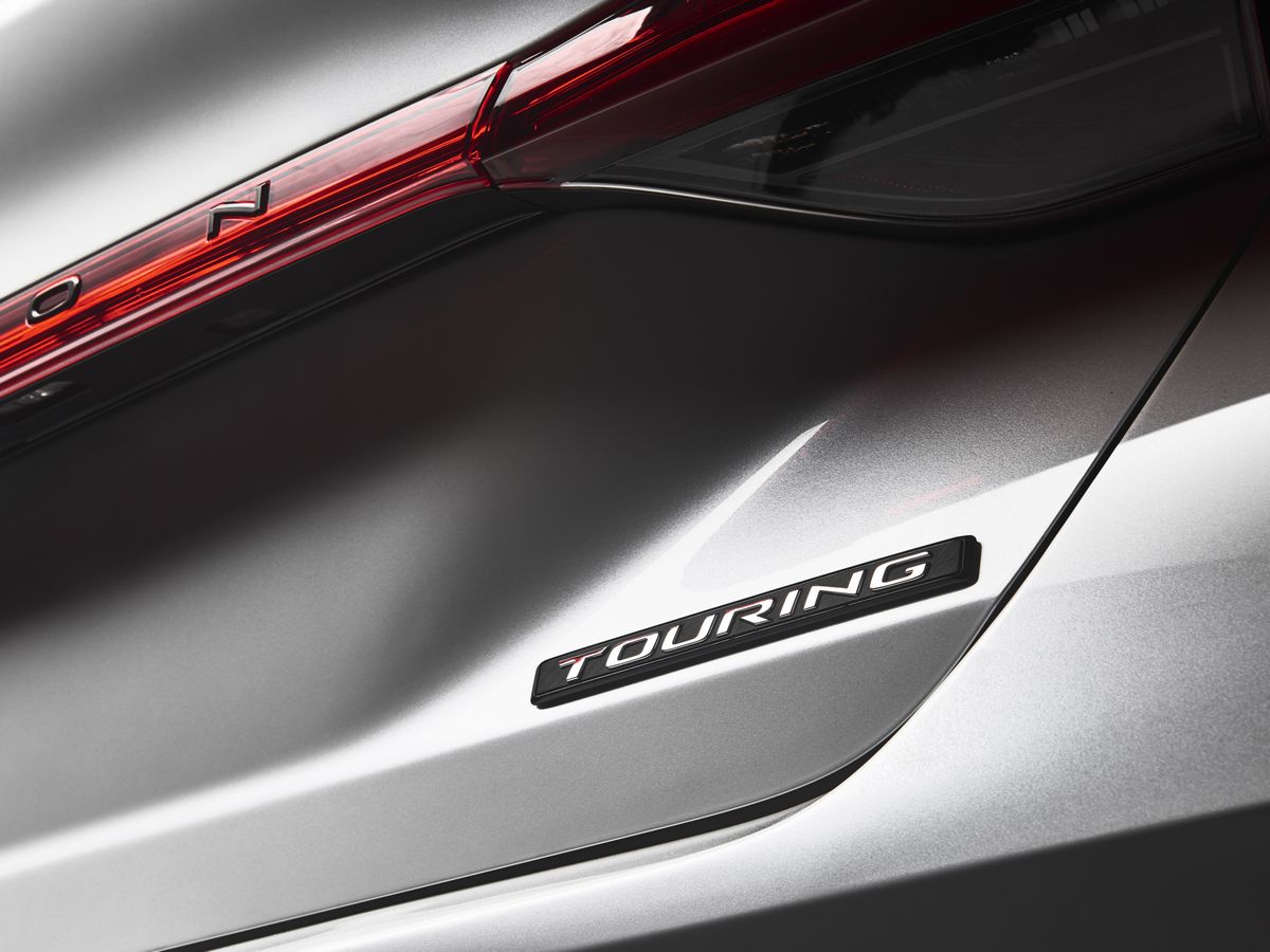 14 2019 Toyota Avalon
