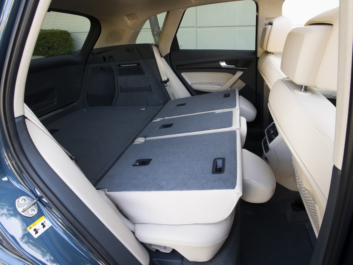 17 2018 Audi Q5 Bb