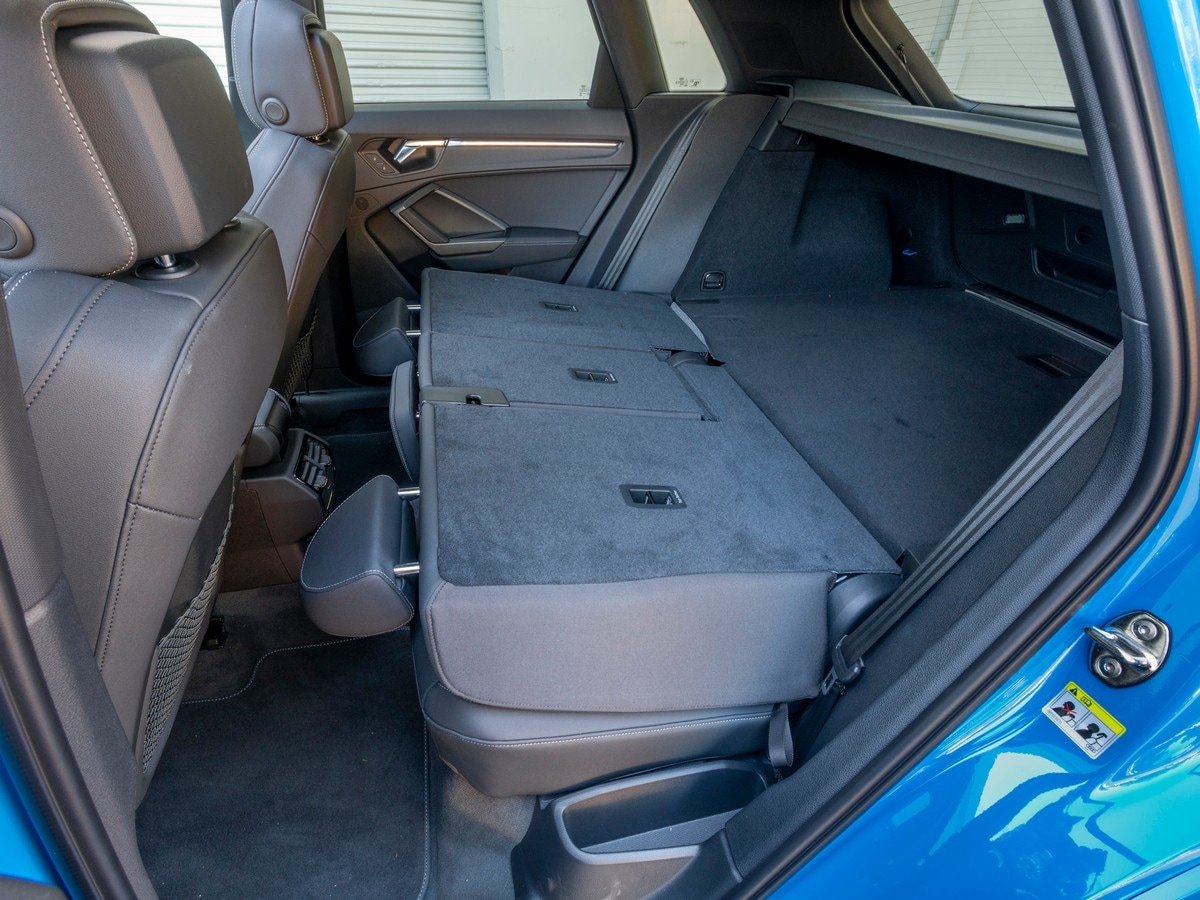 17 2019 Audi Q3 Bb Kbb