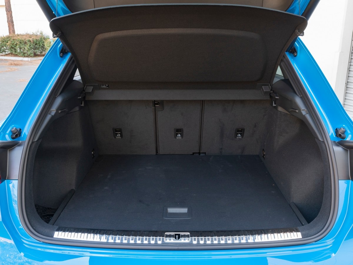 18 2019 Audi Q3 Bb Kbb