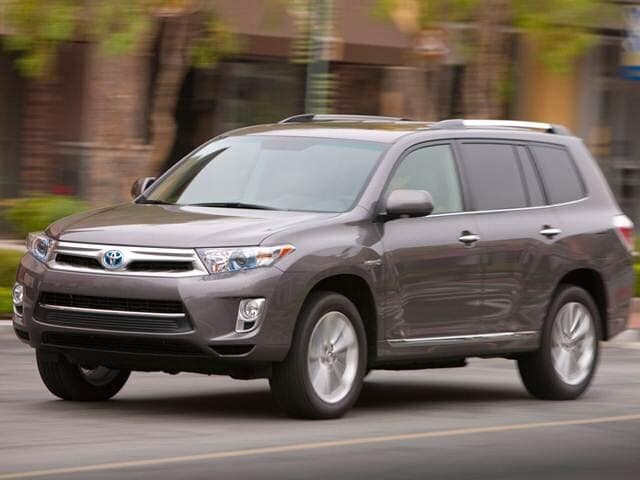 2013 Toyota Highlander Hybrid in mauve