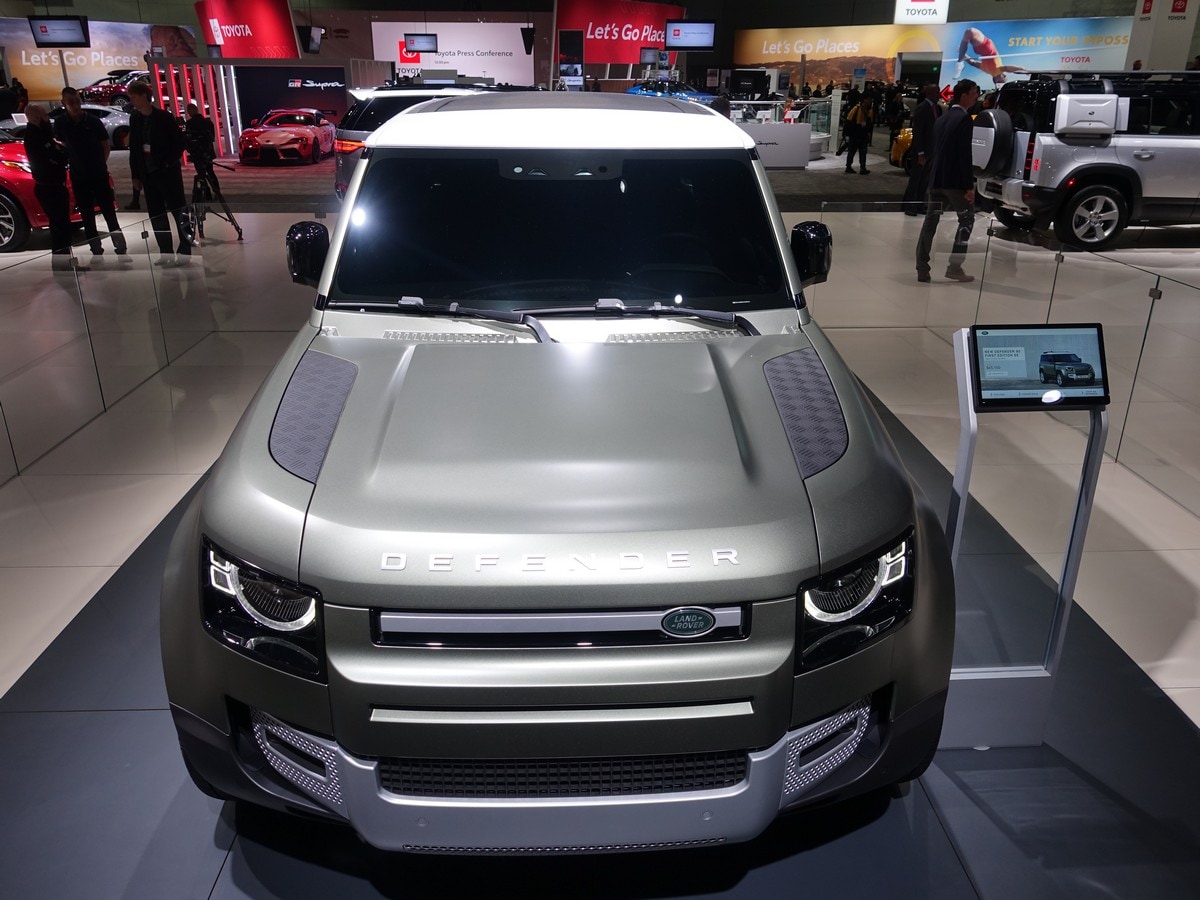 2020 Land Rover Defender10