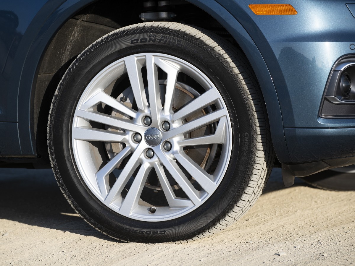 22 2018 Audi Q5 Bb