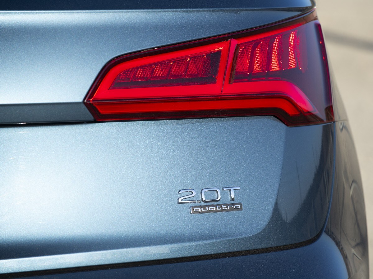 23 2018 Audi Q5 Bb