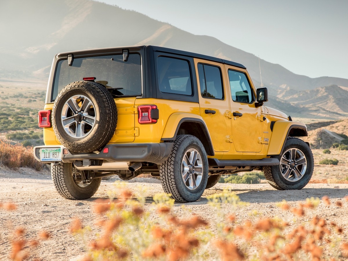 24 2019 Jeep Wrangler Sahara Kbb