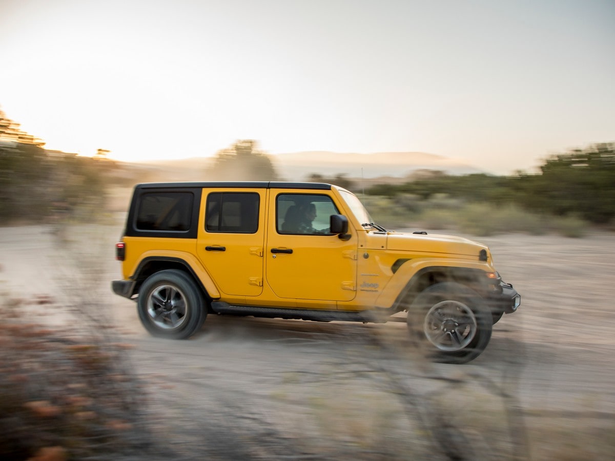 29 2019 Jeep Wrangler Sahara Kbb