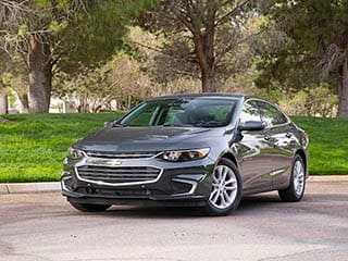 320×240-2016-chevy-Malibu-midsize-sedan-comparison