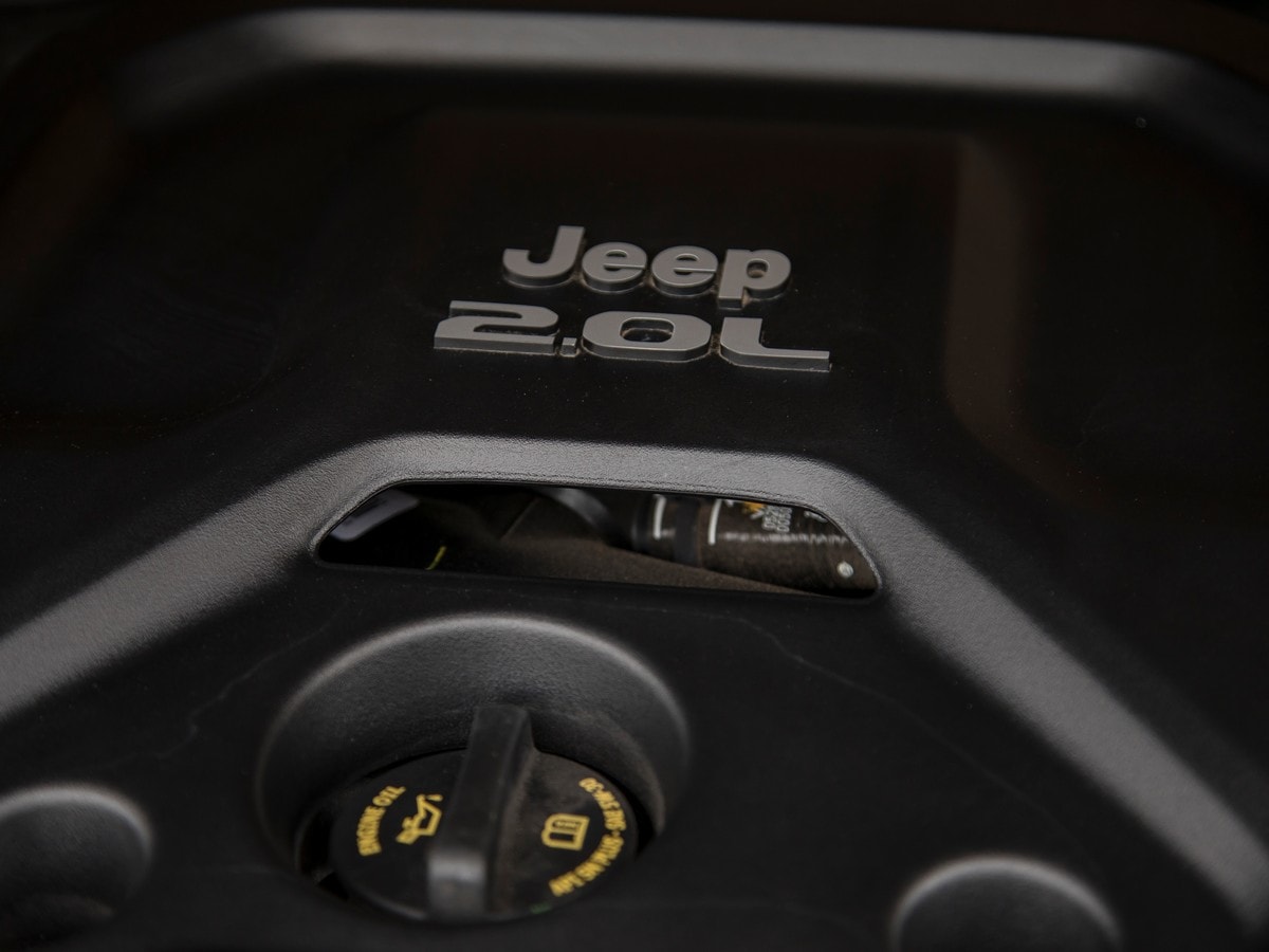 43 2019 Jeep Wrangler Sahara Kbb