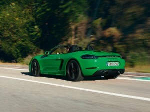 21 Porsche 718 Gts 4 0 First Look Kelley Blue Book