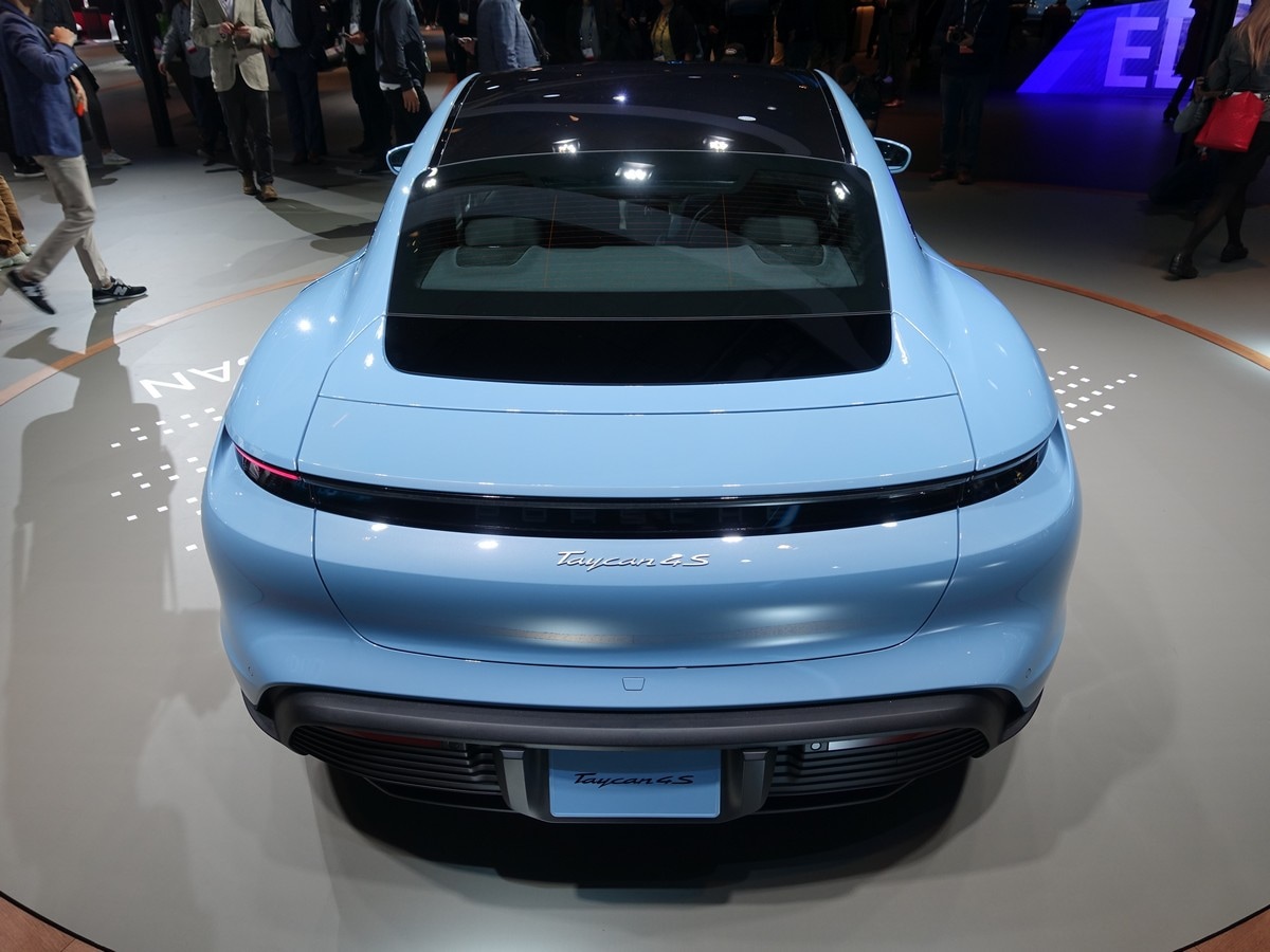 2020 Porsche Taycan 4S 10