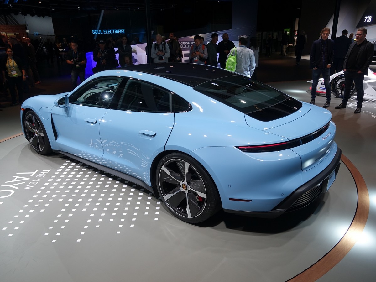 2020 Porsche Taycan 4S 8