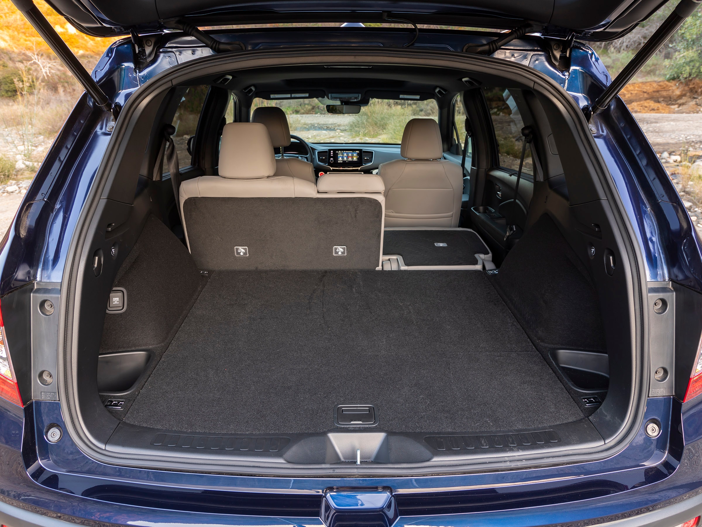29 2019 Honda Passport Cargo LT KBB