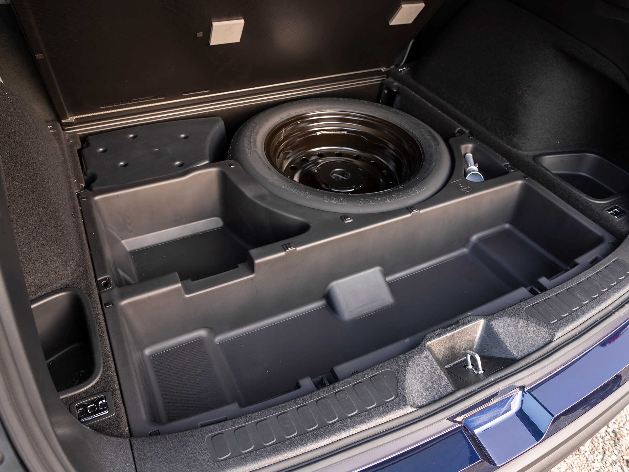 34 2019 Honda Passport Cargo LT KBB