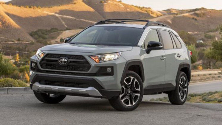 2021 GMC Terrain Vs 2021 Toyota RAV4 Comparison Kelley Blue Book