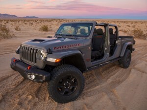 Jeep Gladiator Mojave First Review Kelley Blue Book