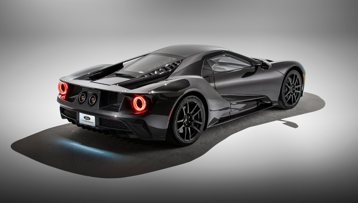 02-2020-Ford-GT-Liquid-Carbon