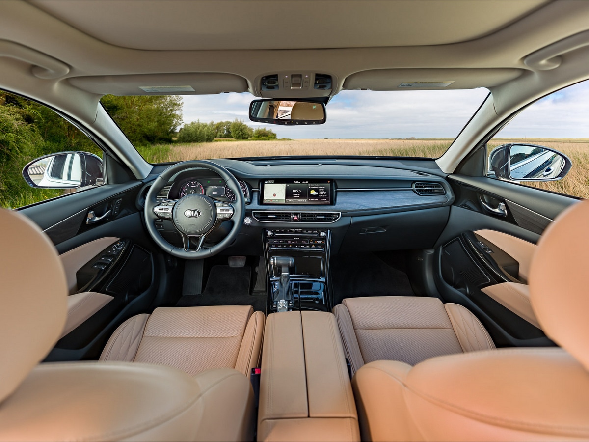 2020 Cadenza