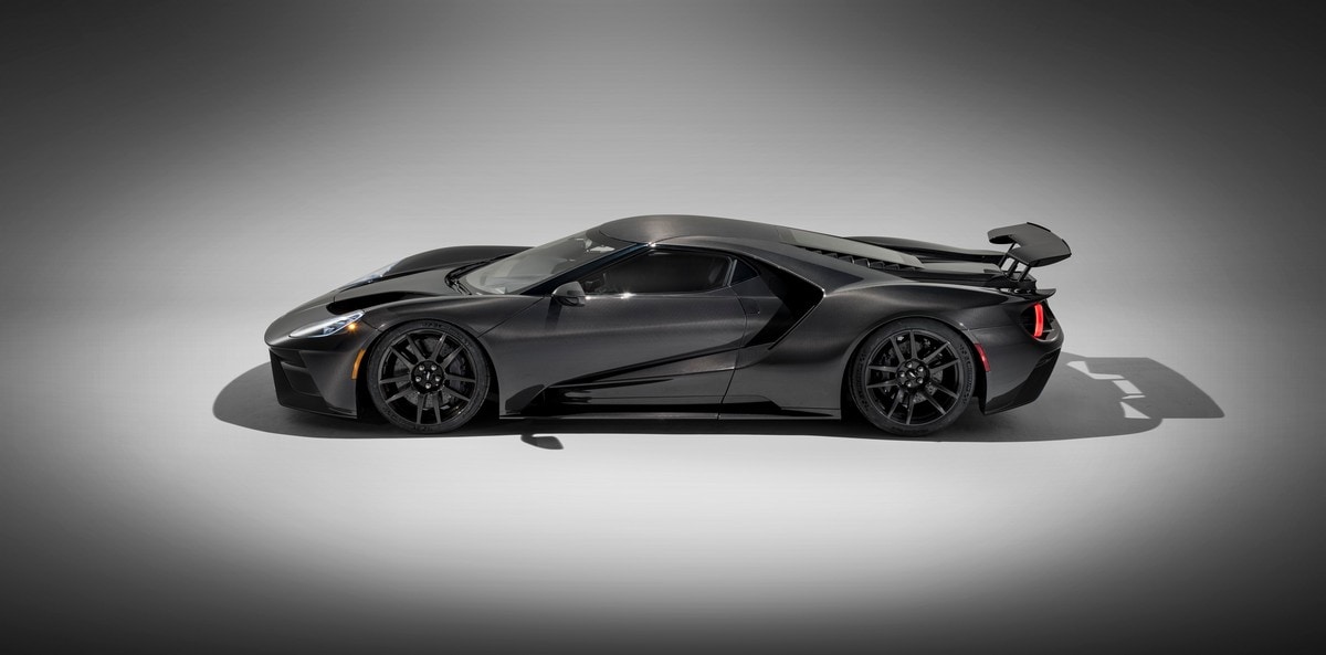05-2020-Ford-GT-Liquid-Carbon