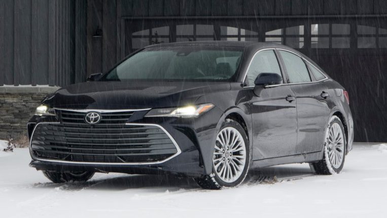 Avalon vs camry