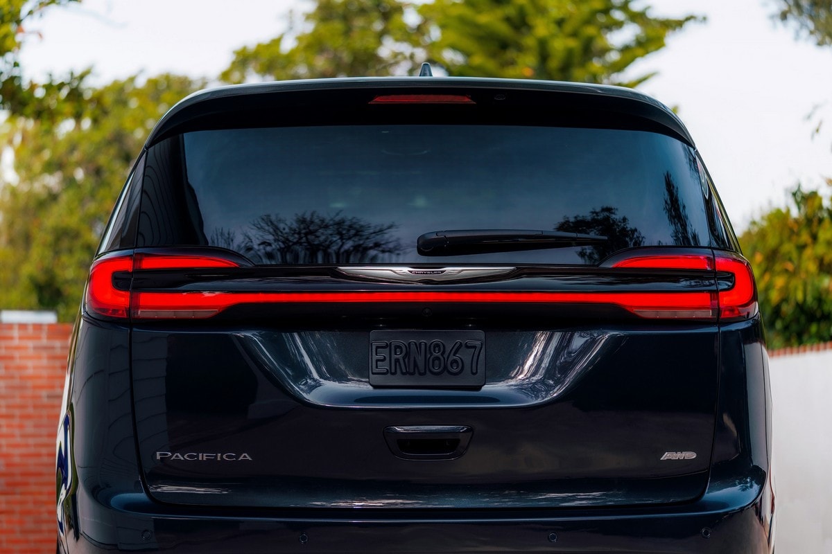 The 2021 Chrysler Pacifica Lineup Is Highlighted By A New LED Ta
