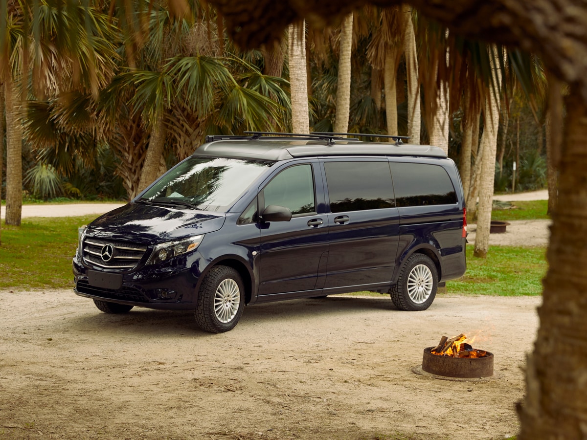 08 2020 Mercedes Benz Metris Weekender