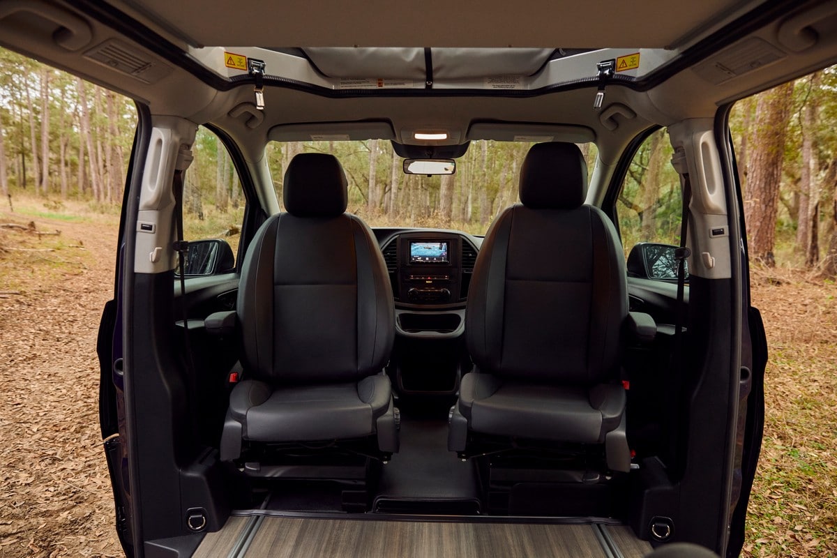 09 2020 Mercedes Benz Metris Weekender