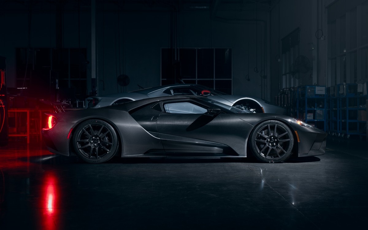 17 2020 Ford GT Liquid Carbon