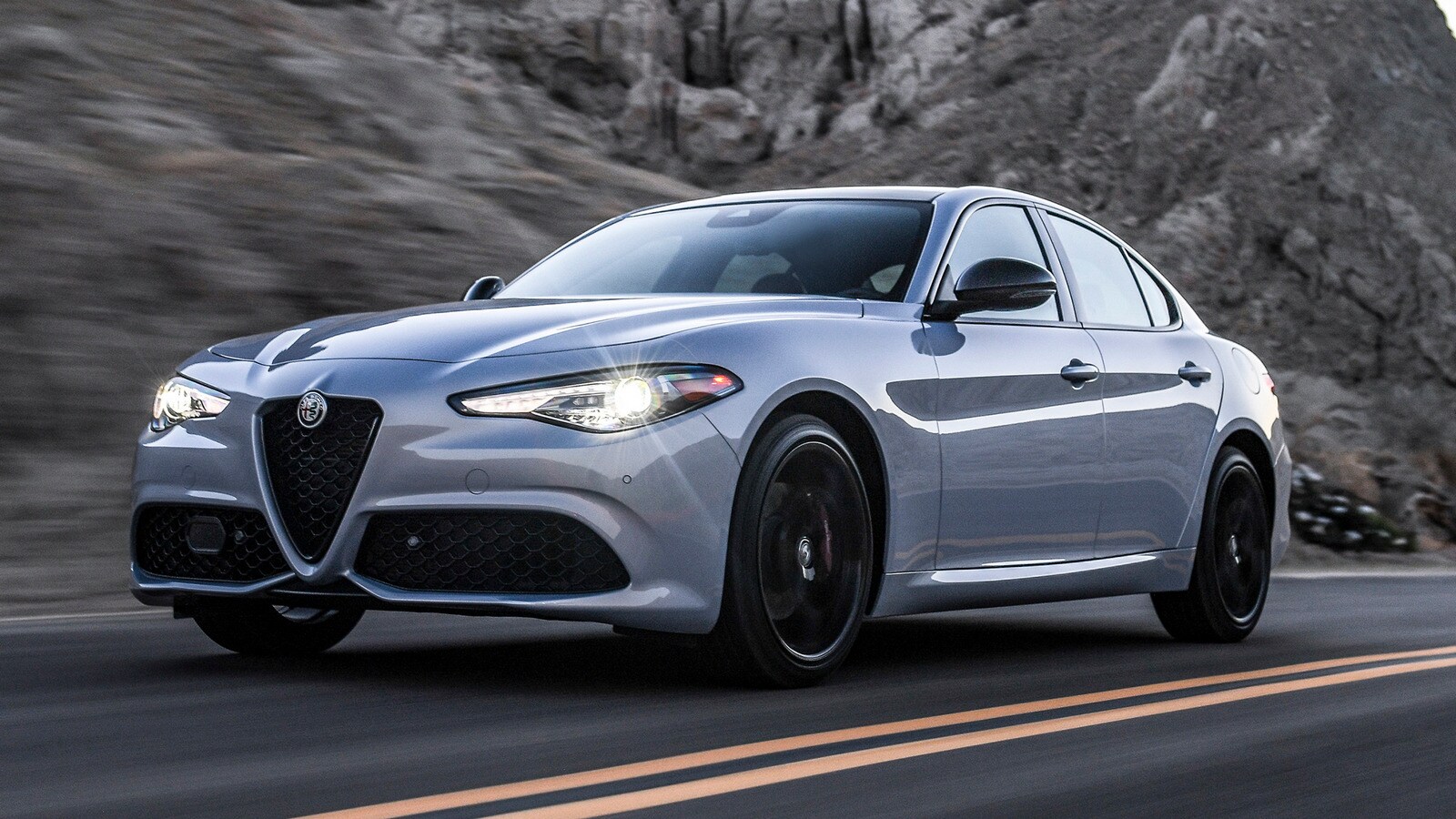 2020 Alfa Romeo Giulia First Review | Kelley Blue Book