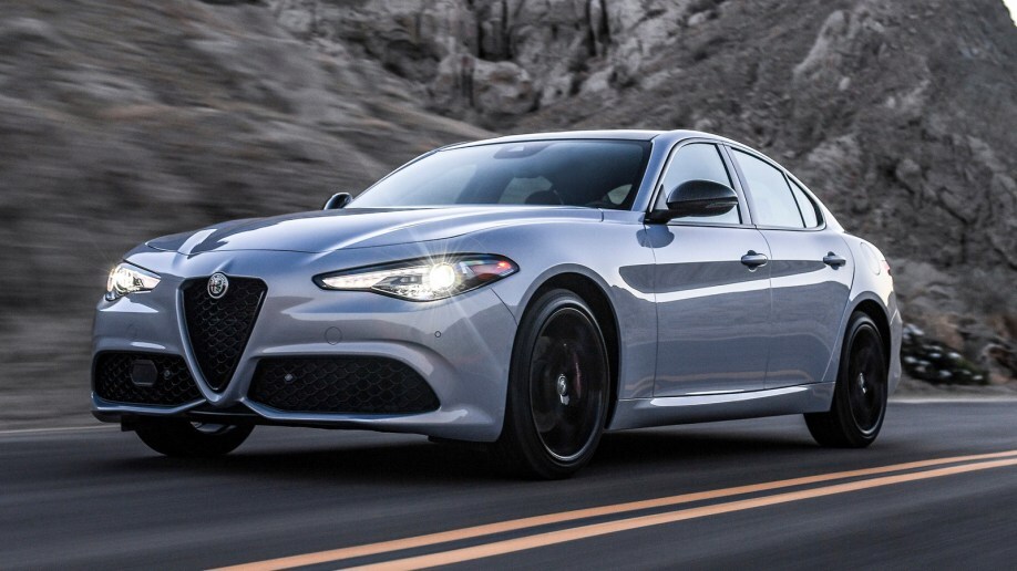 2021 Genesis G70 vs. 2021 Alfa Romeo Giulia Comparison Kelley