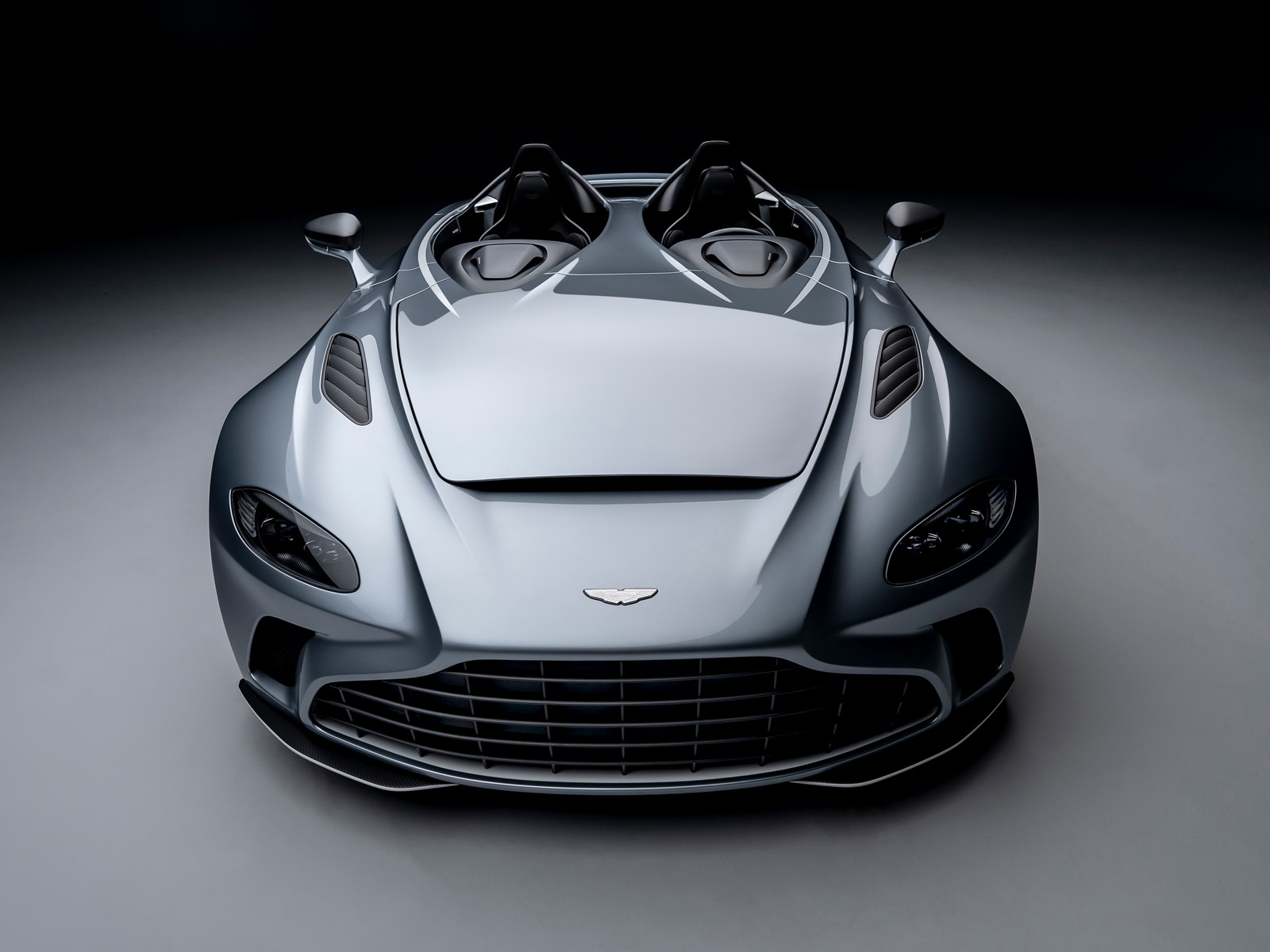 02 2021 Aston Martin V12 Speedster