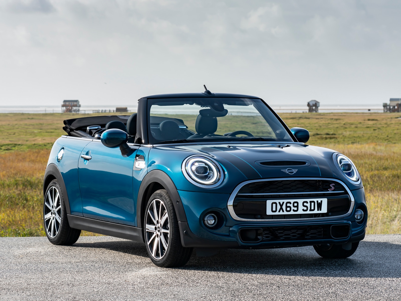 03 2021 Mini Cooper Sidewalk Ed