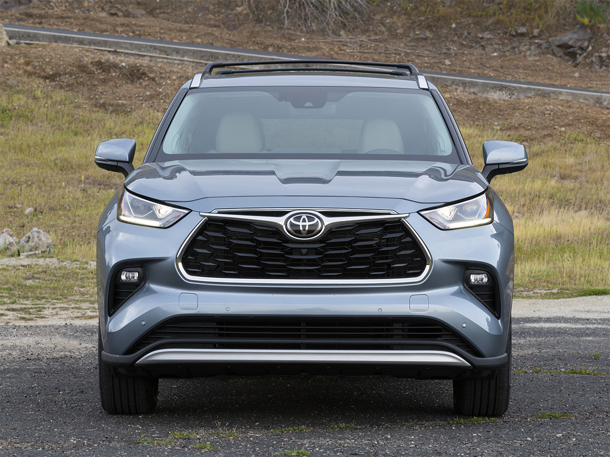 04 2020 Toyota Highlander Family Cars