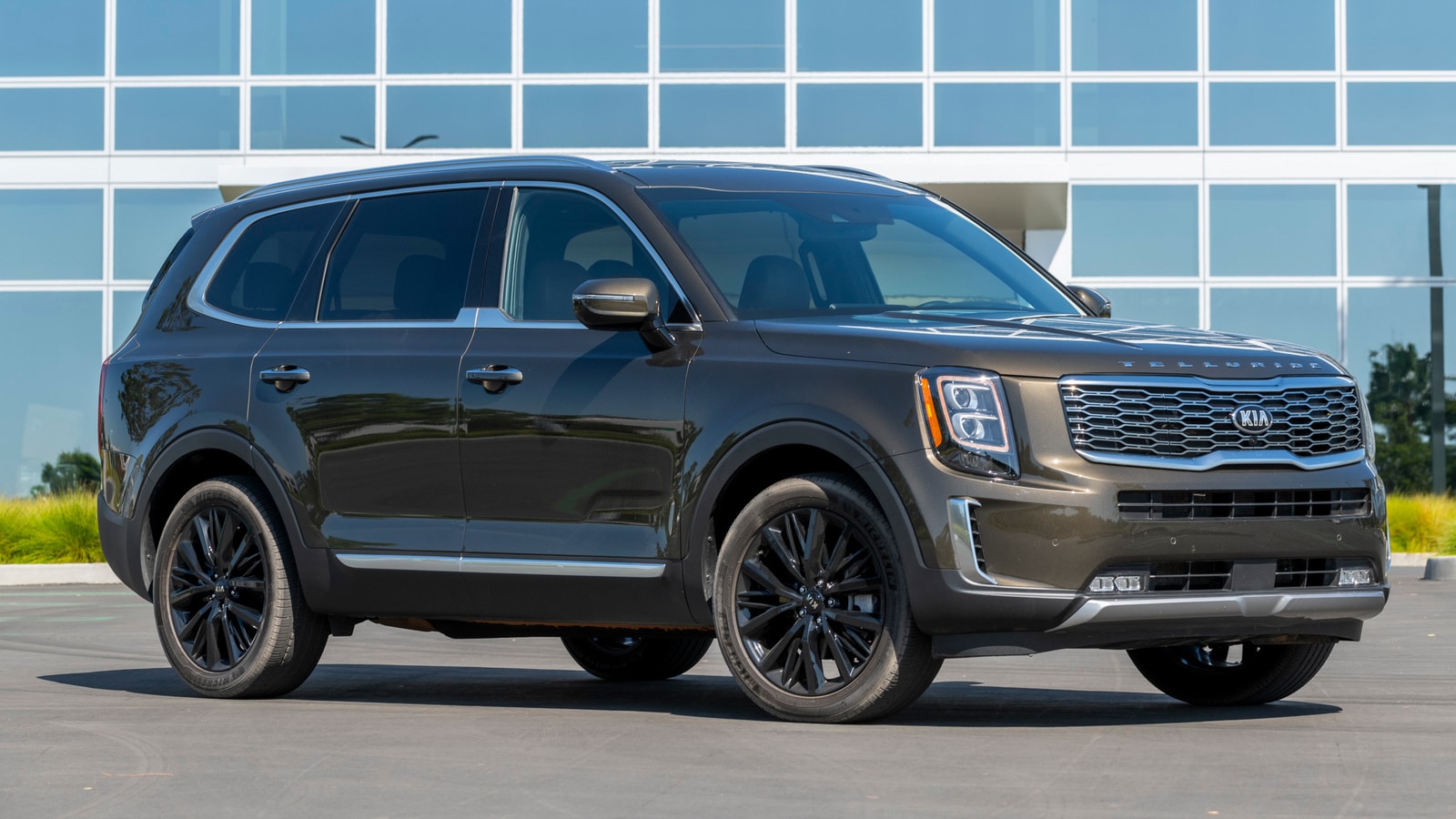 23 Best Midsize SUVs for 2021 Kelley Blue Book