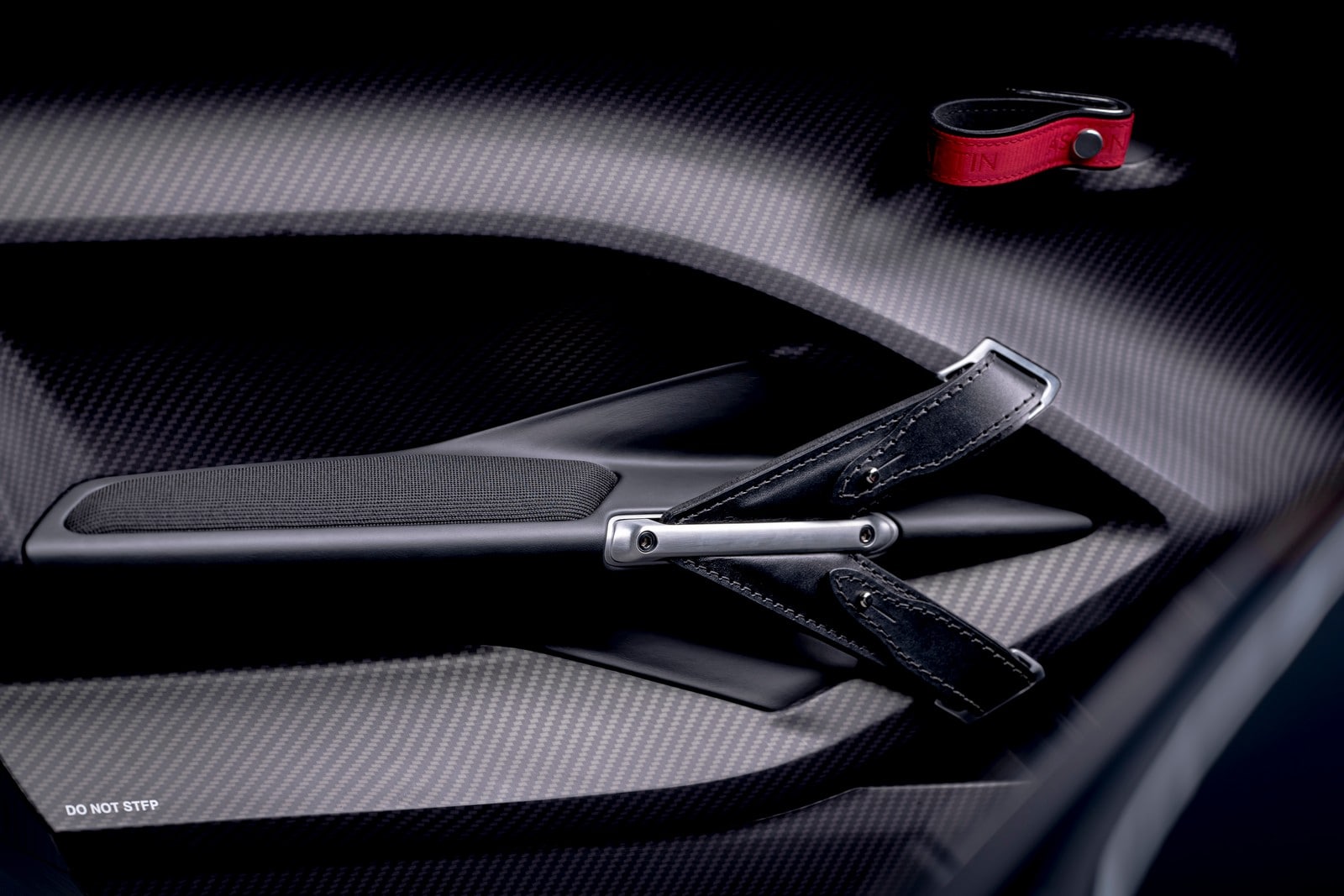 12 2021 Aston Martin V12 Speedster