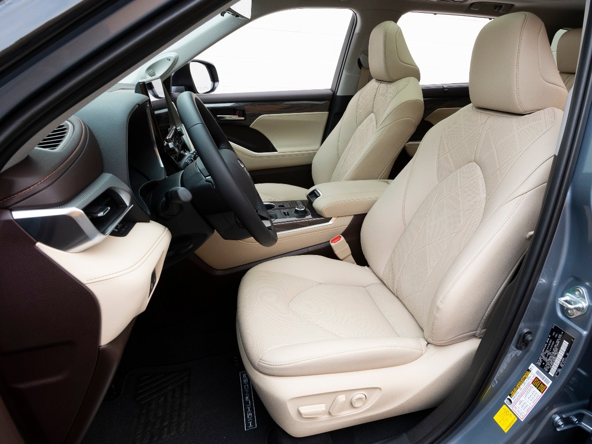 13 2020 Toyota Highlander Family Cars